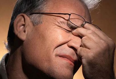漸進多焦老花鏡眼鏡好不好，解決老花近視請佩戴多焦老花鏡